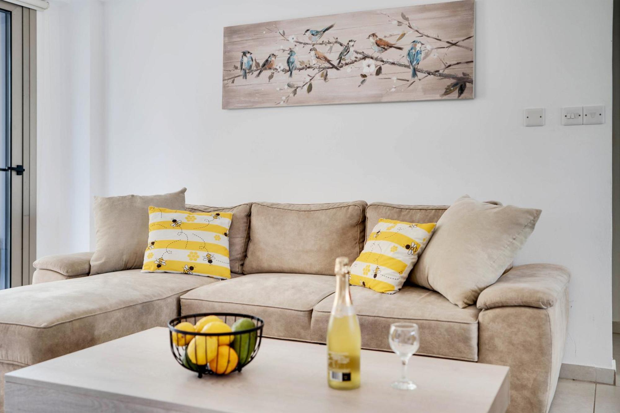Lemon Paradise City Centre 200M From Beach Larnaca Zewnętrze zdjęcie